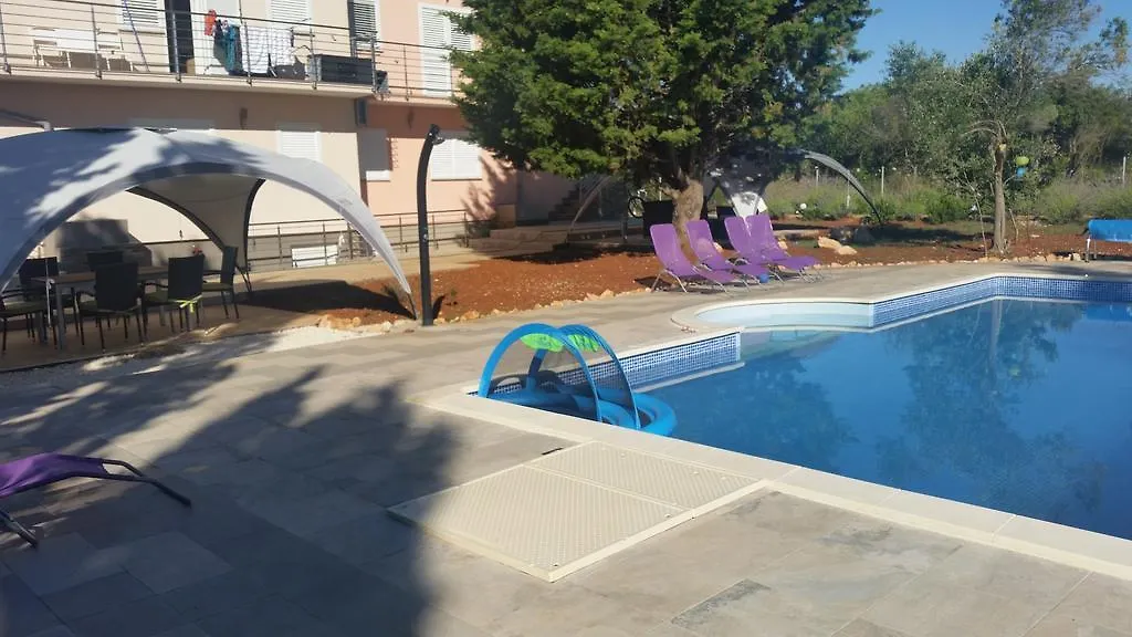 Olive Apartments Ugljan